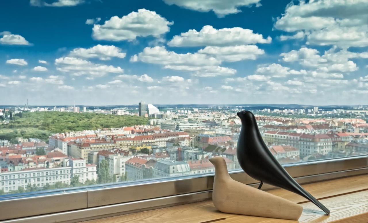 Sky Suite Hotel Прага Экстерьер фото